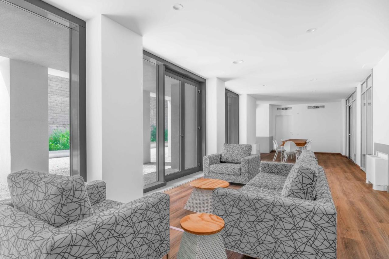 Apartamento Modern With Terrace & Garage By Ndp Rent Milán Exterior foto
